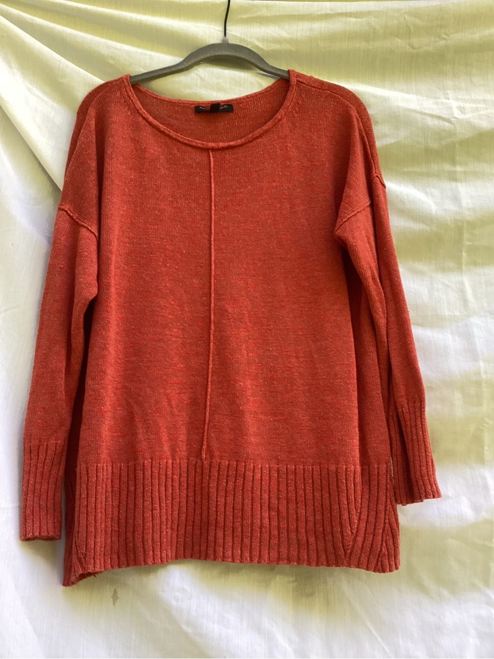 Banana Republic Rust Crewneck Sweater, size XL